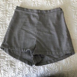 Checkered mini shorts